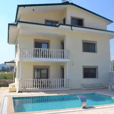 Modern Apartments In Ciftlik Near Fethiye 公寓